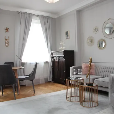 Exclusive Art Deco Boutique Warszawa