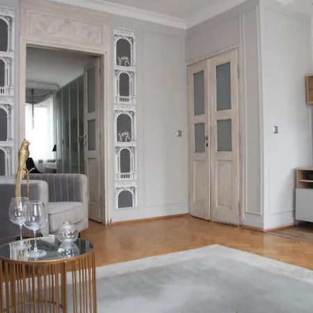 Exclusive Art Deco Boutique Apartament *