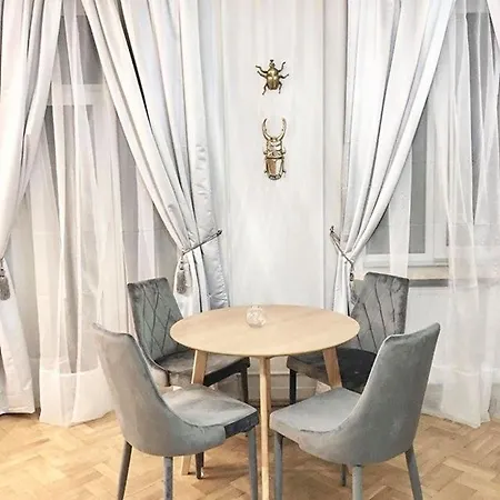 Exclusive Art Deco Boutique Apartment Warsaw